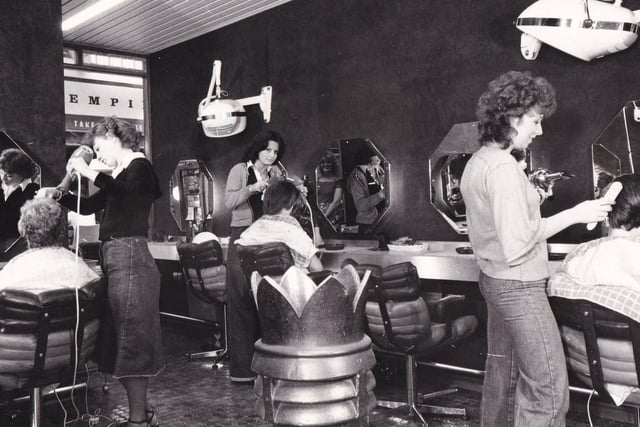 Inside Carlo and Jeffrey's unisex salon in June 1977.