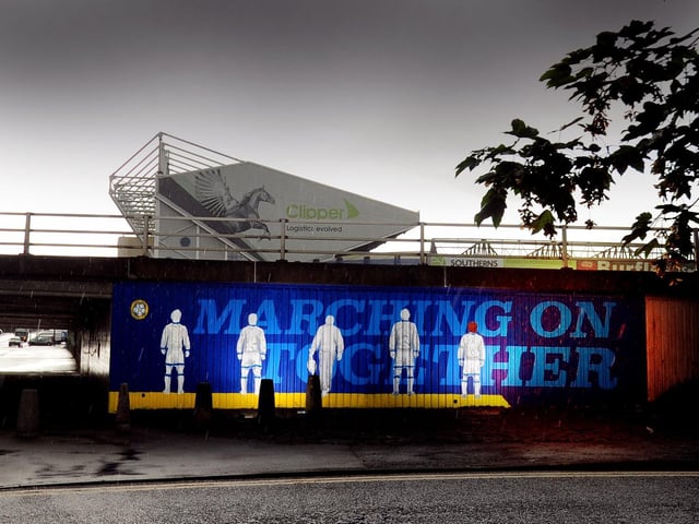 Jameson Rogan created this mural of the First Division title-winning team of 1991-92 on the Lowfields Way underpass at Elland Road.