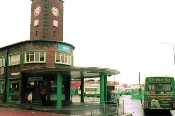 The place to meet someone? Under the bus station clock of course!