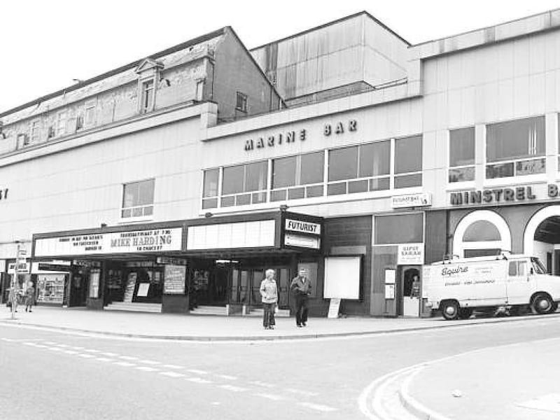 The Candlelight was the first club in England to get a late licence and for many years was Scarborough's only nightspot. When it moved to Huntriss Row it pioneered the Scarborough beat scene. This photo shows the later Minstrel Bar at the Futurist.