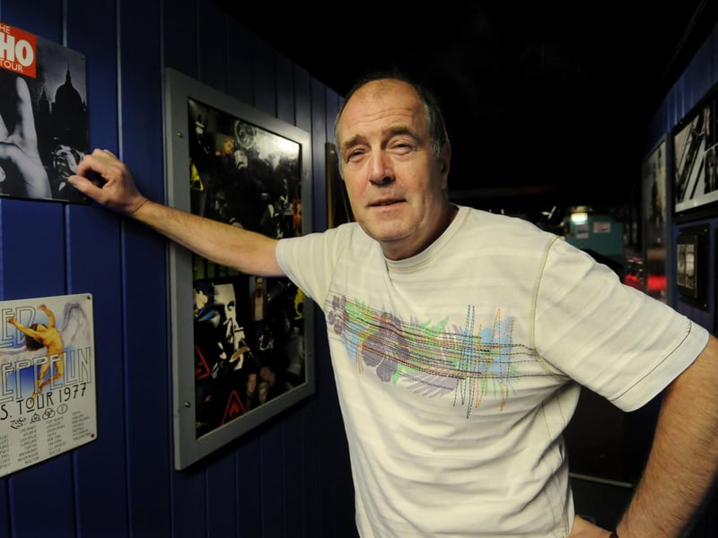 Paul Murray, owner of Vivaz, opened Murray's at the top of Westborough. Among its other guises were the Pavilion Vaults and L'Amour.