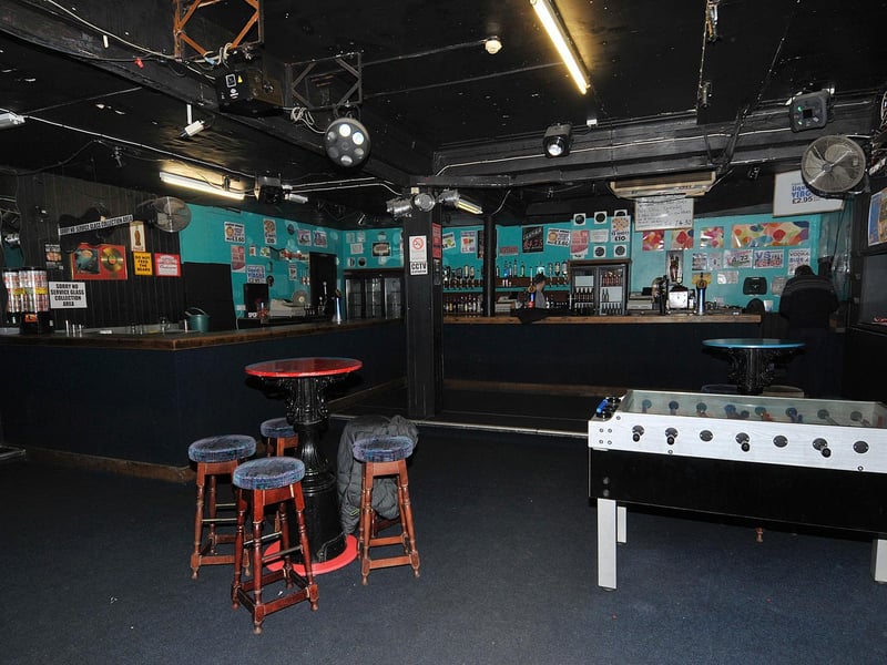 Vivaz, which is Spanish for "lively" or "vivacious", hosted many major artists, including Snow Patrol, The Damned and Goldie, as well as top DJs and local acts. It closed in early 2015.