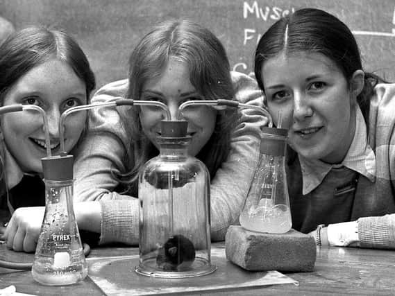 A science experiment - Retro 1971