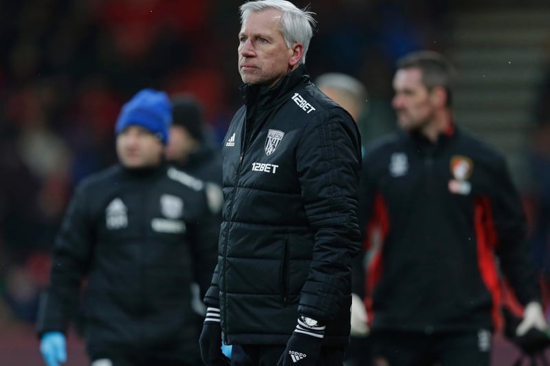 Alan Pardew coach of West Bromwich Albion looks on during the Premier League match between AFC Bournemouth and West Bromwich Albion at Vitality Stadium on March 17, 2018 in Bournemouth, England.