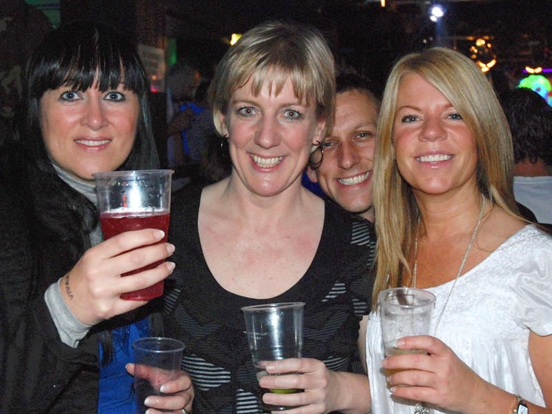 Vicky, Nicola, Andy and Amanda in Vivaz, in 2007.