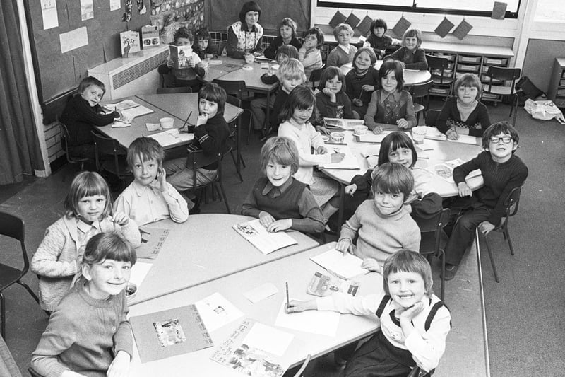 RETRO: Castle Hill Primary Hindley in 1970