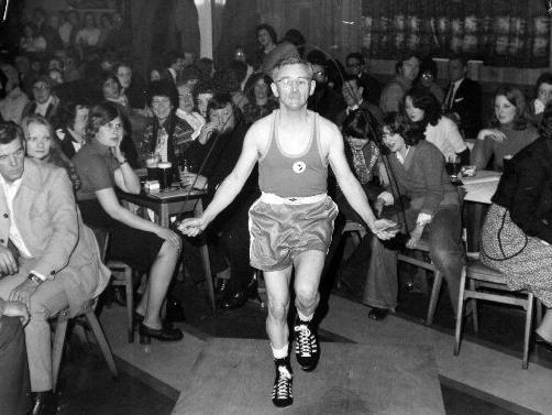 Wakefield's world skipping champion Albert Rayner was set to break his own record of 108 skips in 10 seconds in 1977.