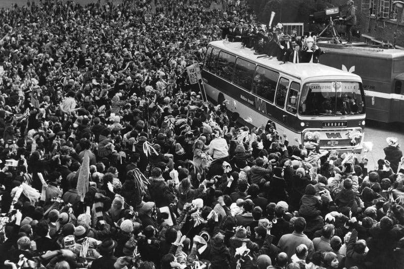 Thousands of people gathered to give Castleford a hero's welcome as the team returned victorious from the 1969 Challenge Cup Final.