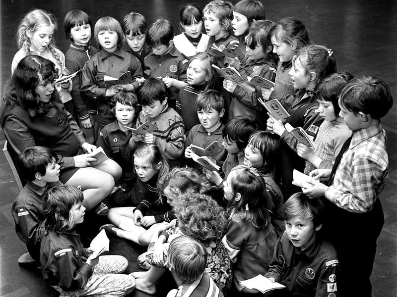 RETRO 1973 Wigan Woodcraft Folk Club activities