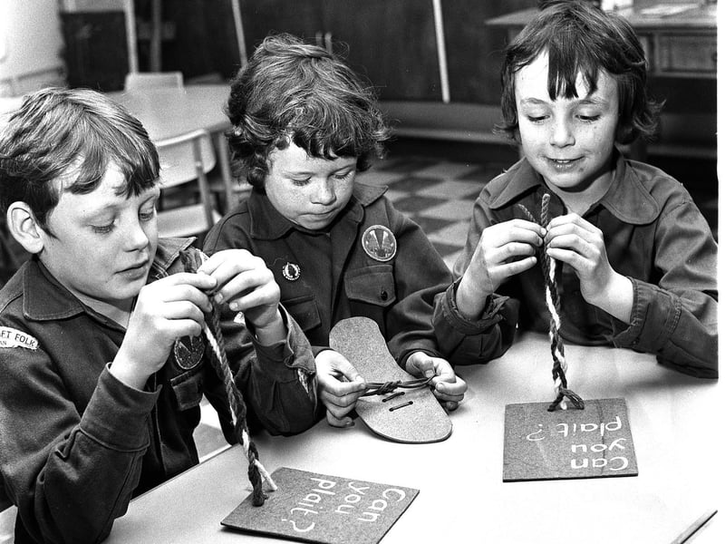RETRO 1973 - Wigan Woodcraft Folk Club activities .