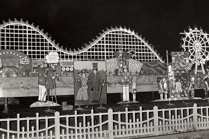 The holiday Time tableau at North Shore in 1982, showed amusing Blackpool Holiday scenes.