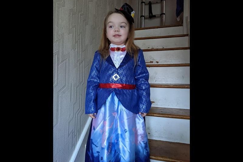 Madelyn dressed as Mary Poppins. Picture byAmy Barnett.