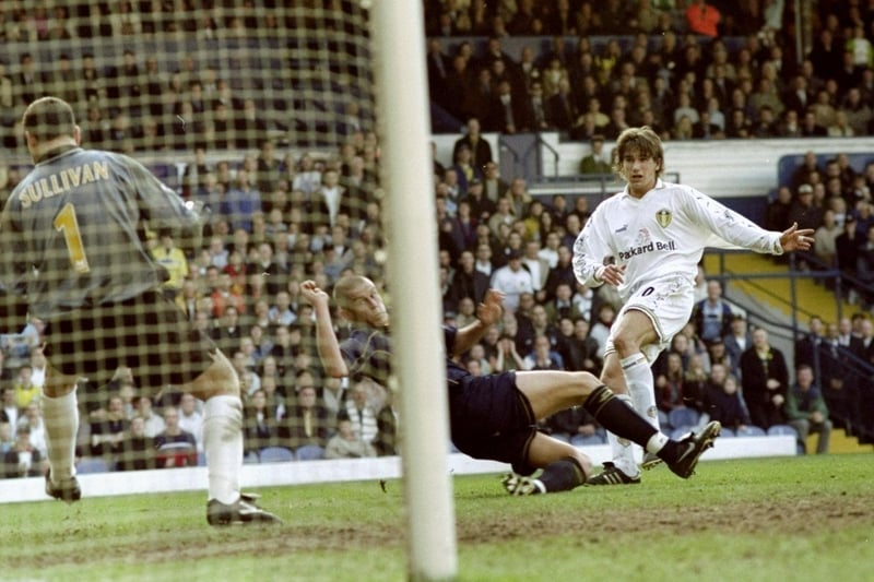Harry Kewell scores Leeds United's fourth goal.