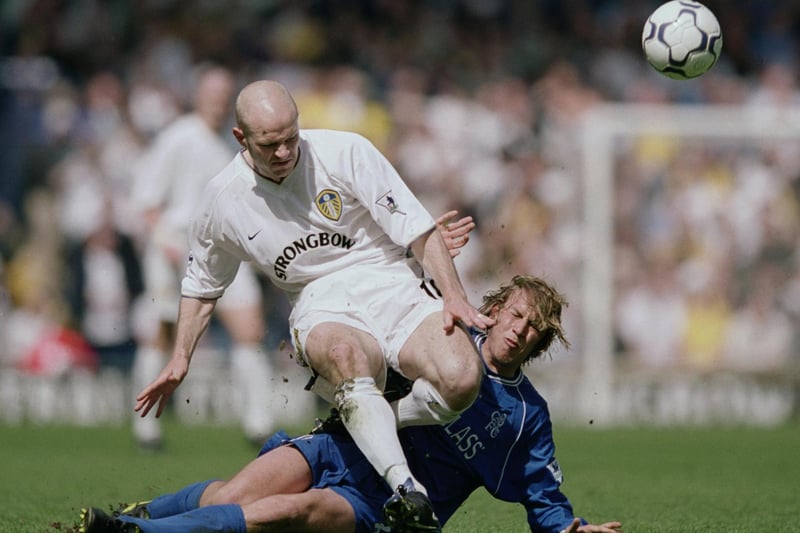 Danny Mills is challenged by Chelsea's Sam Dalla Bonna.