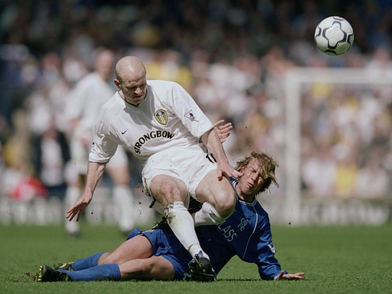 Danny Mills is challenged by Chelsea's Sam Dalla Bonna.