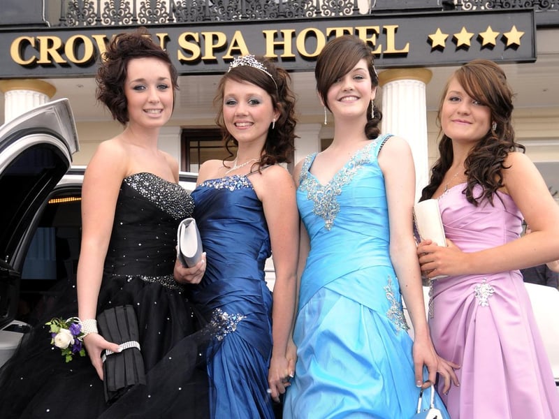 Girls arrive by limo.