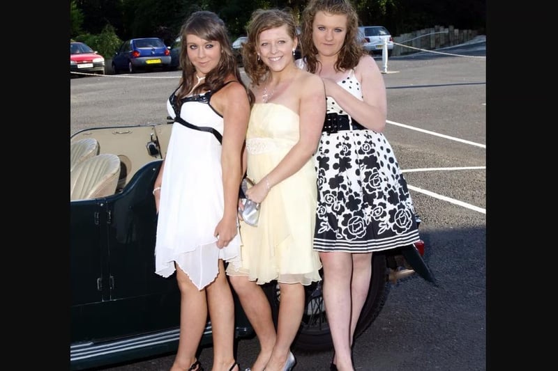 Samantha Maloney, Emma Pauley and Hayley Snookes in 2008