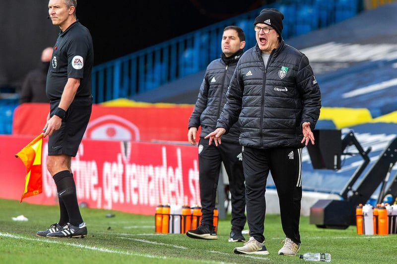 Marcelo Bielsa barks instructions to his players during a competitive first half.