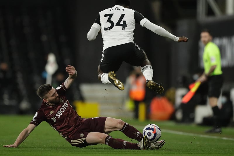 7 - Hustle and bustle where and when it was needed. Disrupted Fulham's play, got forward to create problems.
Photo by Matt Dunham - Pool/Getty Images.