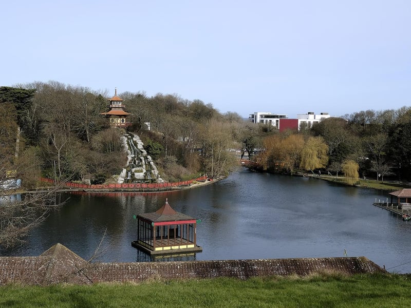 Plentiful places to visit within Peasholm Park.