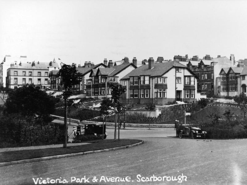 The entrance to Peasholm Park on the corner of Columbus Ravine. The Clifton Hotel can be seen in the far left corner of the picture.