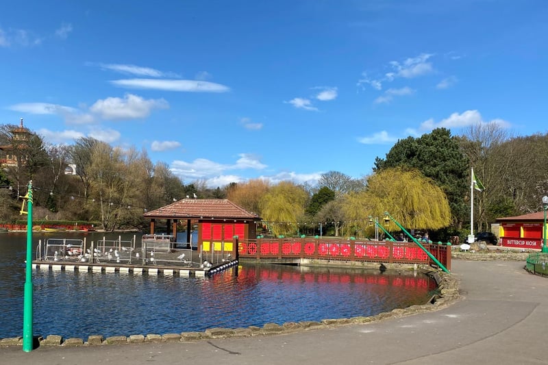 The original boathouse stood for over 100 years until it had to be demolished due to subsidence in the foundations. Today's boathouse was built in a similar style.