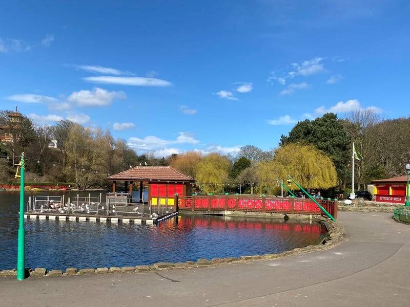 The original boathouse stood for over 100 years until it had to be demolished due to subsidence in the foundations. Today's boathouse was built in a similar style.