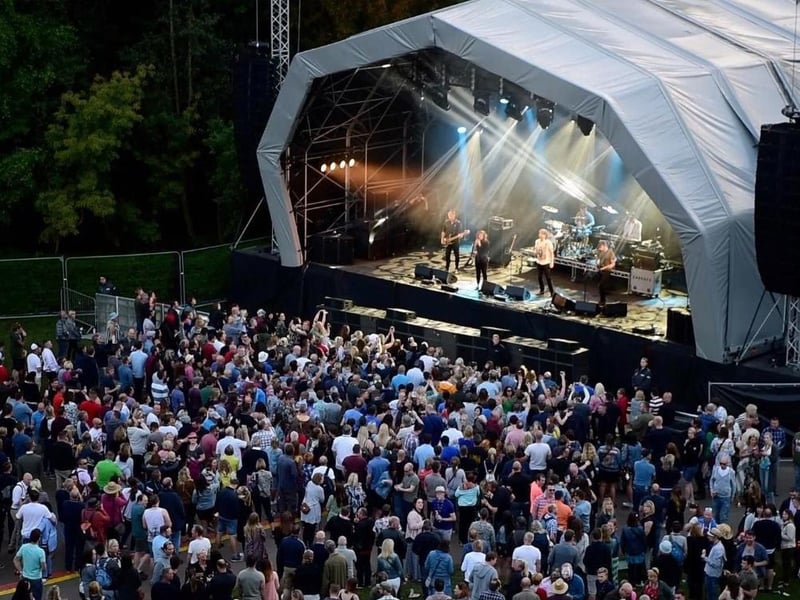 Following a hugely successful 2019 weekender, Highest Point has confirmed its return to Williamson Park in Lancaster from 14th - 15th May 2021. Rag ‘N’ Bone Man and Rudimental, each set to make their Lancashire debut.
