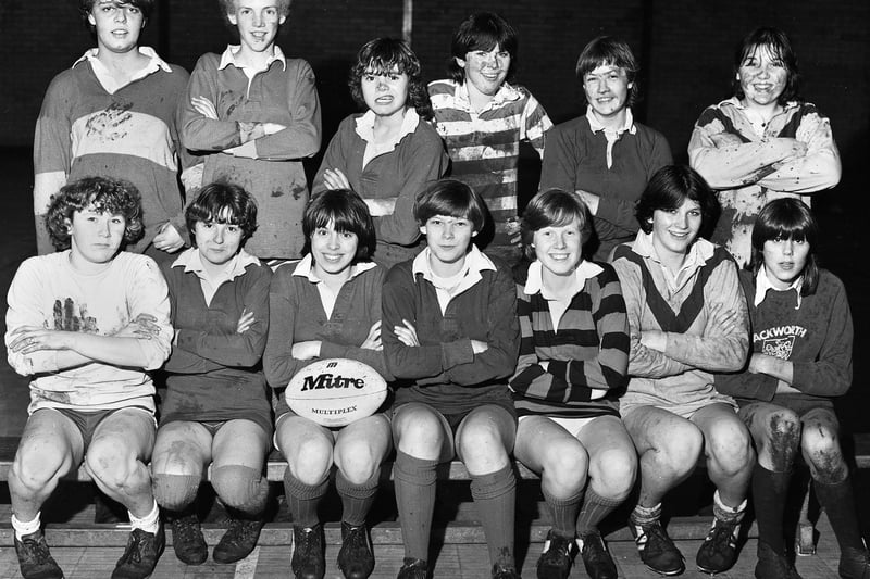 Whitley High School girls rugby league team in November 1980.