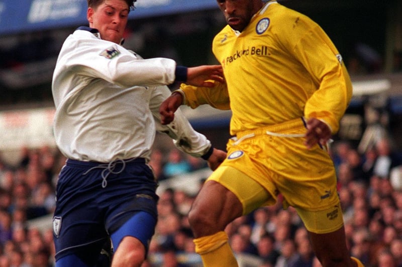 Tottenham's Darren Anderton  - whose scored the only goal of the game after 26 minutes - blocks Brian Deane's cross.