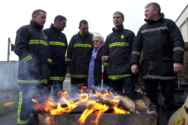November 2002 and pensioner Ivy Needham joined striking firefighters on the picket line at Hunslet Fire Station.