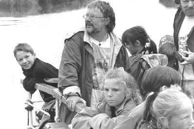 Bill Oddie with children on Enterprise boat at Fairburn Ings.