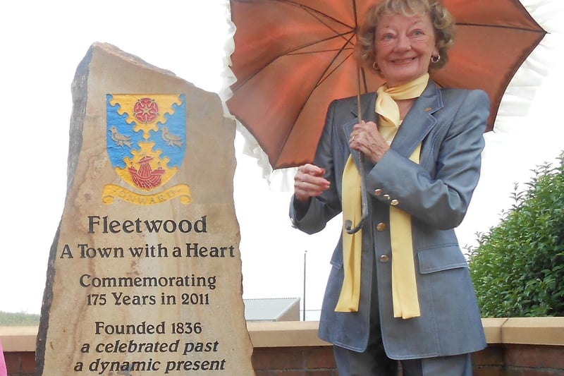 Doreen Lofthouse helps unveil the 175 monument on Fleetwood seafront.