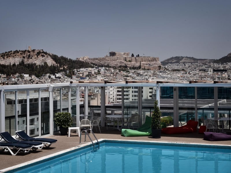 In Athens temperatures will reach 12 degrees C today.