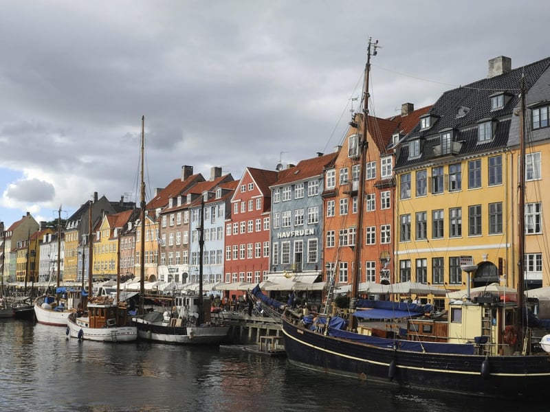 In Copenhagen it will be 17 degrees C.