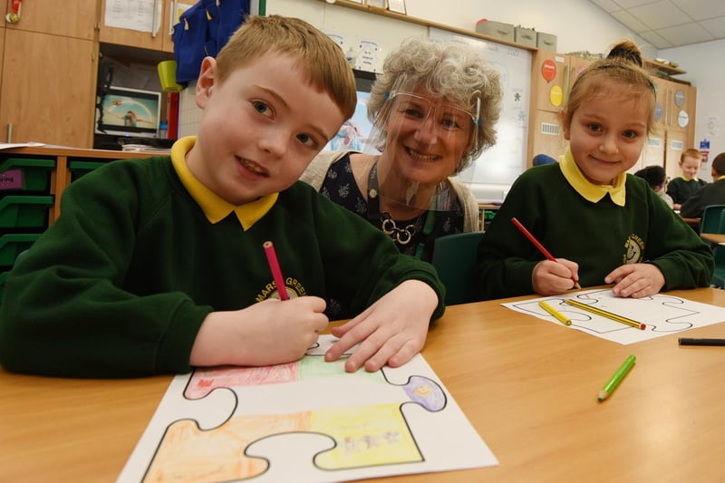 Pupil were welcomed back to the classrooms as lockdown restrictions changed and children were able to go back to school.  Headteacher Gillian Leigh with Year Two pupils at Marsh Green Primary School, Wigan.
