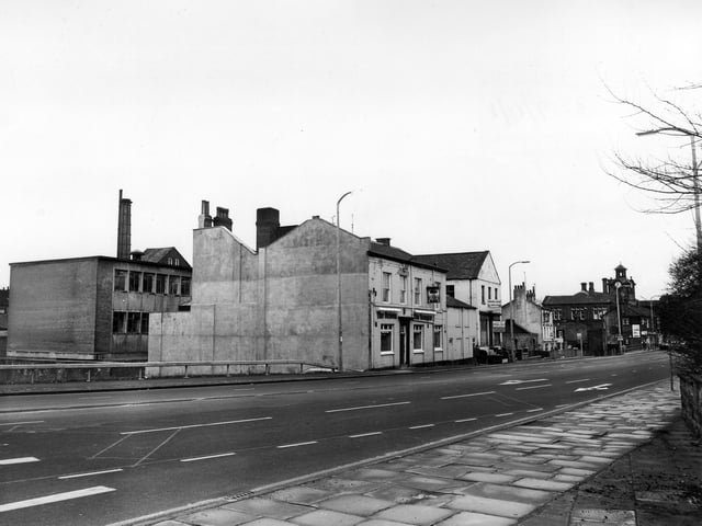 A view of Armley Road in LS12 showing the Nelson Inn. The landlord was for many years Samuel Ledgard (1874-1952), who took over the pub in the late 1890s and remained here until his death.