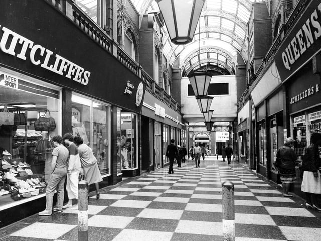 Cross Arcade looking from Queen Victoria Street through to King Edward Street. Pictured in June 1984.