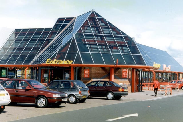 Remember Normid and the Co-op store on Talbot Road? This was in 1995. It's now Mecca bingo