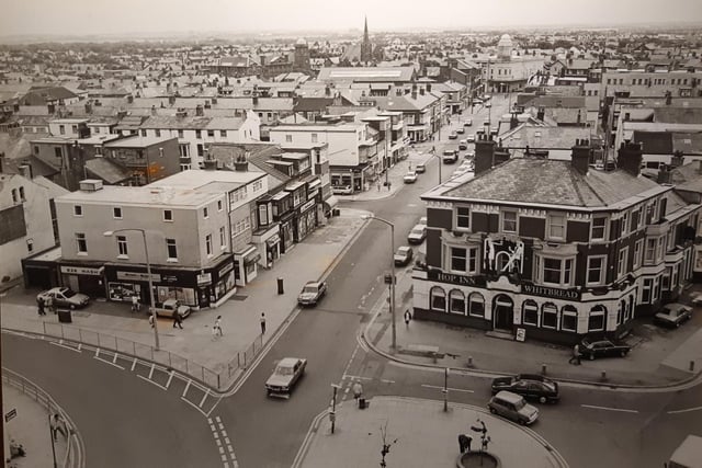 This photo was taken in July 1986, Cookson street in the centre with the Hop Inn to the right of the photo