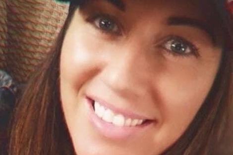 Tributes have been paid to a "big hearted" mum who was found dead at a house in Wigan. The body of 34-year-old Shelley Bridge was discovered when emergency services were called to Falkirk Grove, in Norley, at 9am on Wednesday. Written by Gaynor Clarke.