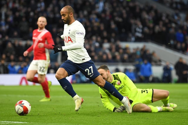 Lucas Moura rounds Trevor Carson to put Tottenham in front