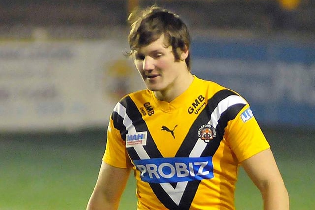 After joining on loan from Warrington Ryan Shaw was pencilled in to make his debut for Castleford Tigers in the pre-season game with Huddersfield Giants that was previewed in the January 12, 2012 edition.