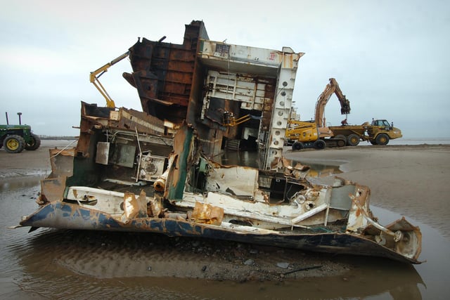 A close up look at the salvage operation in July 2008