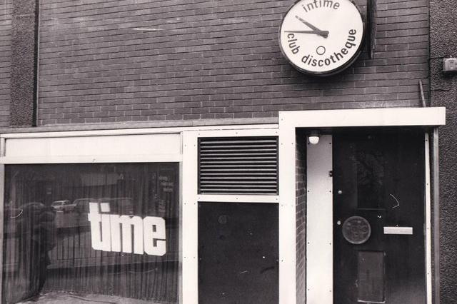 Do you remember Intime? Pictured in December 1972 this Merrion Centre nightspot boasted an amazing interior with clocks and huge cog wheels. And great music - Motown, Atlantic and Stax.