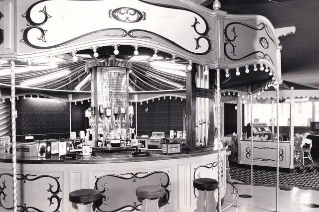 The Gaiety on Roundhay Road opened officially in December 1972. The Carousel Bar with a dance floor, juke box and a 17 metre circular bar was designed to cater for the younger element.