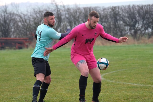 Cayton Corinthians hold off an Eastfield United challenge