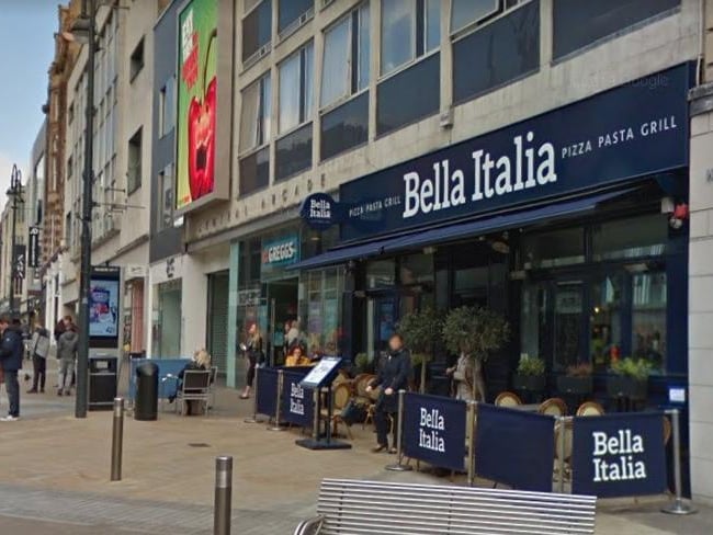 🍴5 - Very Good
📍145 Briggate, Leeds LS1 6BR