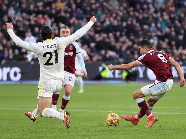 Pablo Fornals makes it 2-2 in the 52nd minute.