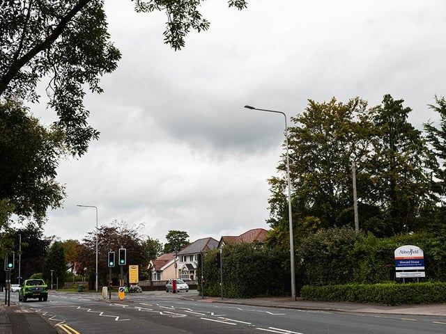 Fulwood had 1,320.9 Covid-19 cases per 100,000 people in the latest week, a fall of 38.5%.